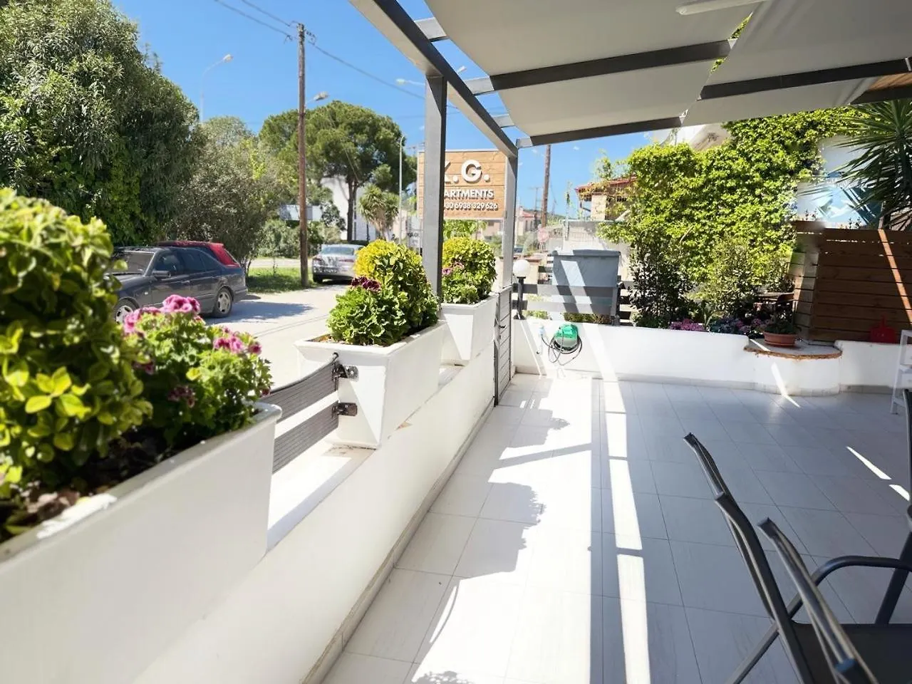 פפקוהורי K.G Apartment 2 יוון